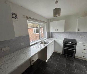 33d Islandmagee Road, Whitehead, BT38 9NE - Photo 1