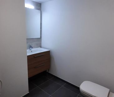 Location Appartement 2 pièces 47m² THONON LES BAINS 74200 - Photo 4