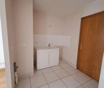 F1 BIS PROCHE CENTRE VILLE - Photo 3