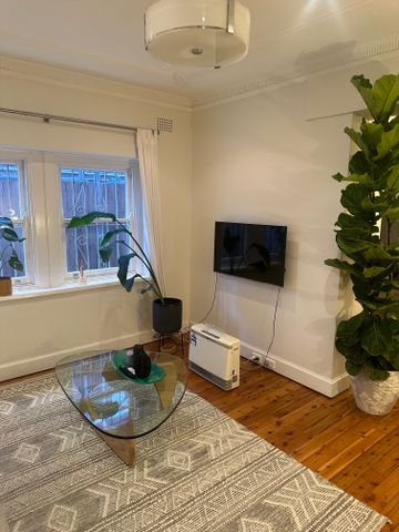 Bondi Junction - Photo 2