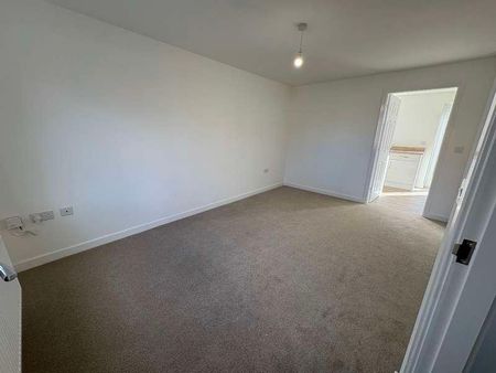 Crown Gardens, Mansfield, NG19 - Photo 5