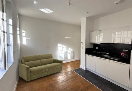 Location Appartement 1 pièce 22m² - Photo 3