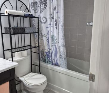 For Lease - 70 Baycliffe Crescent Unit# 404, Brampton, Ontario - Photo 2