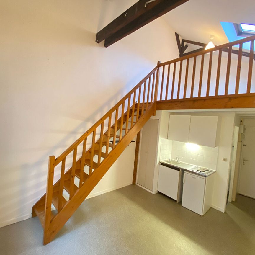 Location Appartement 2 pièces 23m² - Photo 1