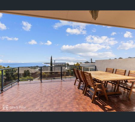 31 Trumara Road, Marino, SA 5049 - Photo 4