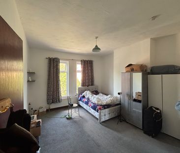 Studio Flat, Manley Road, M16 - Photo 2