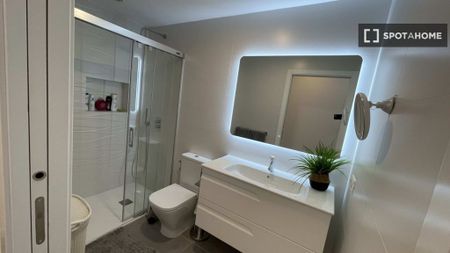2 room luxury Apartment for rent in Puerto de la Cruz, Canary Islands - Photo 4