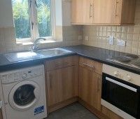 2 bed Apartment - To Let - Photo 5