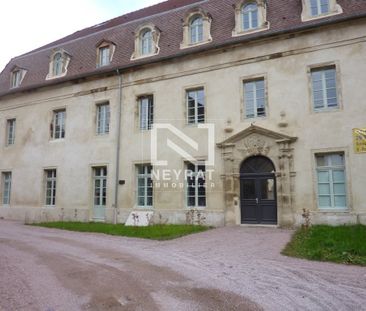 Location Appartement 2 pièces 42m² AUTUN 71400 - Photo 1