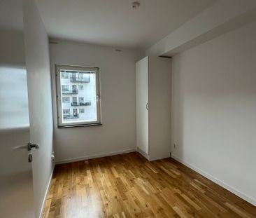 Genuagatan, Västerås - Foto 1