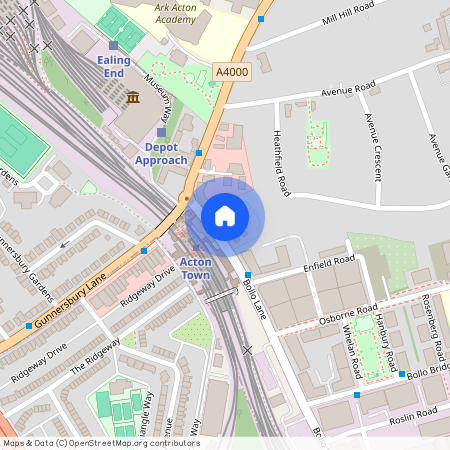 Gunnersbury Court, London, W3