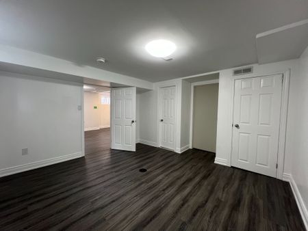 For Lease - 35 Vauxhall Drive Unit# Lower, Toronto, Ontario - Photo 5