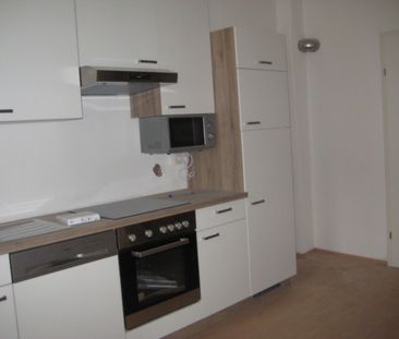 Günstige 2 Zimmer und Küche Wohnung in zentraler Lage - helle und r... - Photo 5