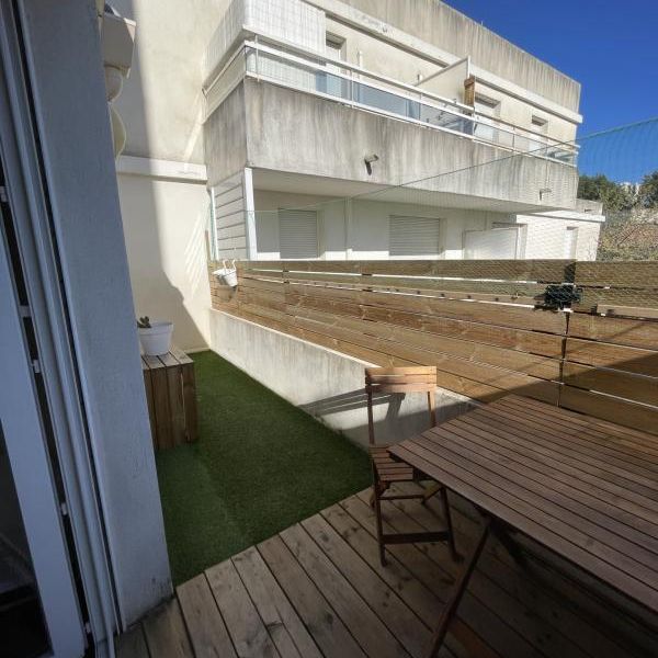 APPARTEMENT T2 AVEC TERRASSE ET PLACE DE PARKING PRIVATIVE - Photo 1