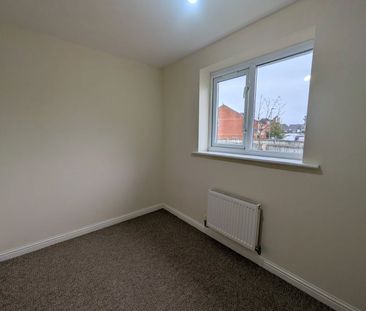 Everside Drive, Cheetwood, Manchester, Greater Manchester, M8 8ES - Photo 2