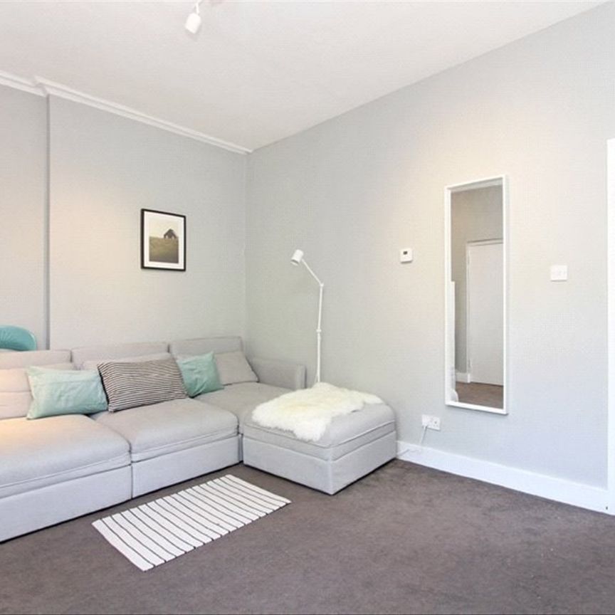 Cavendish Road, Brondesbury Park, NW6, London - Photo 1