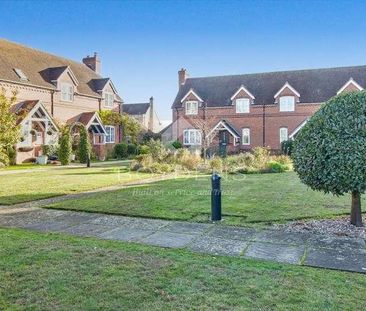 Moatfields, Fordham, Colchester, Essex, CO6 - Photo 5