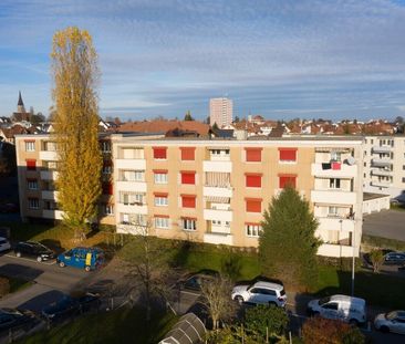 Spacieux appartement de 4.5 pièces au rez-de-chaussée - Photo 4