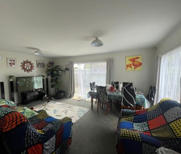 Cosy 2-Bedroom House in Hastings - Photo 5