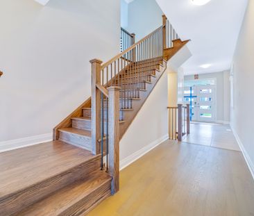 For Lease - 3328 Marchington Square, Pickering, Ontario - Photo 4