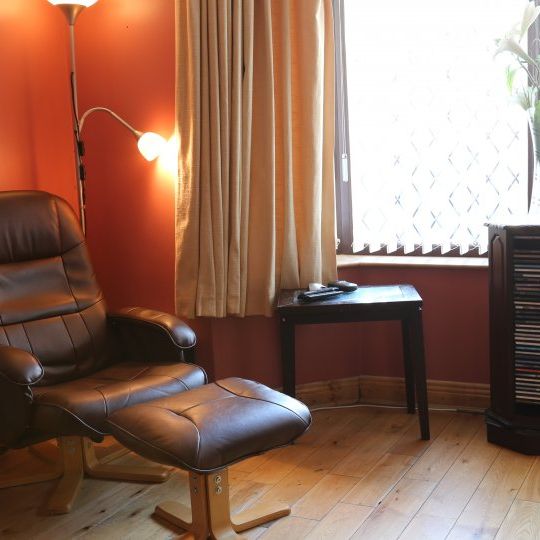 Room in shared apartment for rent, Northside - Photo 1