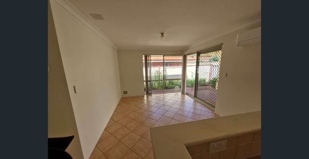 Lovely & Peaceful Family house - Photo 1