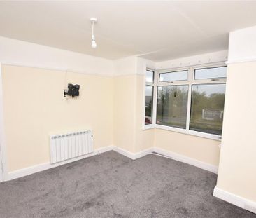 5 bedroom detached house to rent - Photo 4