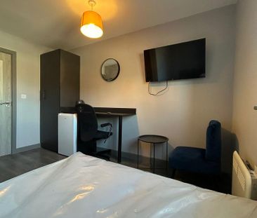 Studio to rent - Photo 5