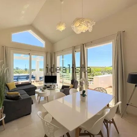 Alquiler de ático en Urbanizacion Beneficiado - Photo 1