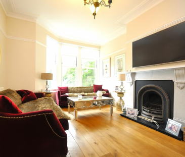 4 bedroom terraced house to rent - Photo 3
