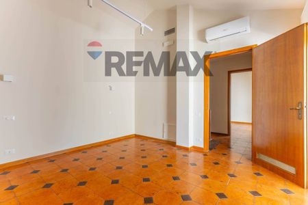 Villa unifamiliare corso Alcide De Gasperi 513F, Carbonara di Bari, Bari - Photo 4