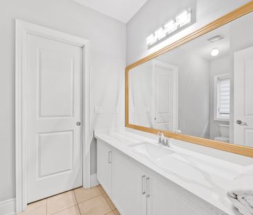 For Lease - 41 Glen Abbey Trail, Vaughan, Ontario - Photo 2