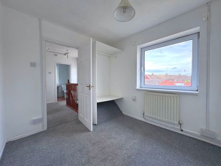 Meadowleaze, Gloucester - Photo 4