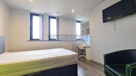 6 bedroom flat share to rent - Photo 2