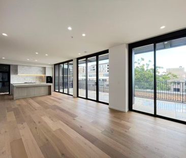 North-South Facing Penthouse with Dual Balconies | Light-Filled 3 B... - Photo 1
