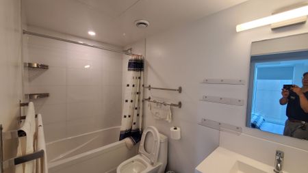 For Lease - 238 Simcoe Street Unit# 1020, Toronto, Ontario - Photo 4