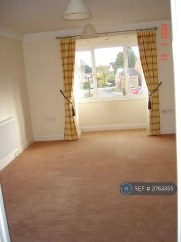 1 bedroom flat to rent - Photo 3