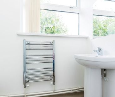 Guildhall Walk, Portsmouth - Photo 2