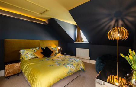 3 bedroom flat to rent - Photo 2