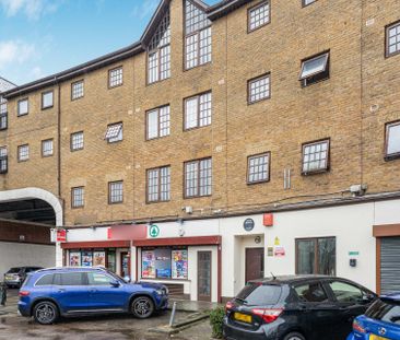 Comer Crescent - Photo 3