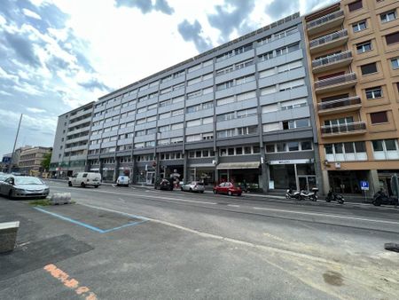 Bel appartement d’une pièce à deux pas du centre-ville de Lausanne - Photo 2