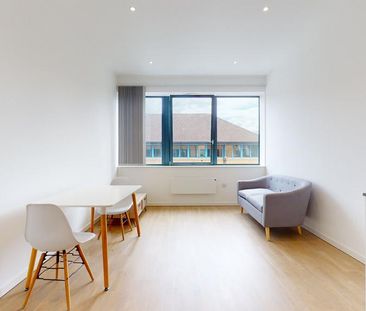 1 bedroom ground floor flat to rent - Photo 2