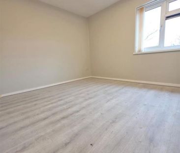 3 bedroom house to rent - Photo 2