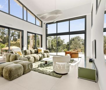 Maison à louer Valbonne, Cote d'Azur, France7 500 EUR / Mois - Photo 5