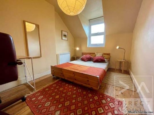 1 bedroom property to rent in Epsom - Photo 1