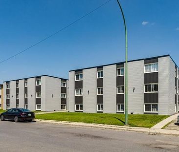 Elsey Manor | 27 Vaughn St, Regina - Photo 1