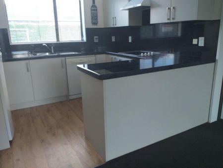 7A William Street , Gore - Photo 3