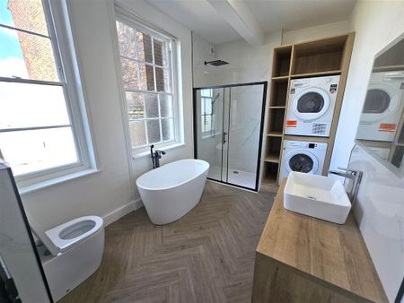 South Brink, WISBECH - Photo 5