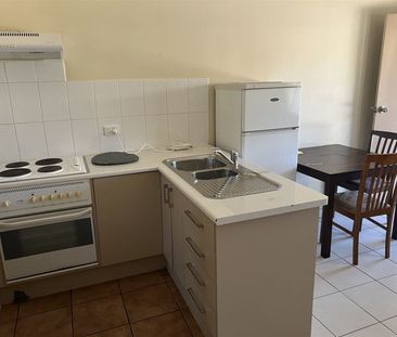 Furnished one bedroom unit with power included - Photo 3