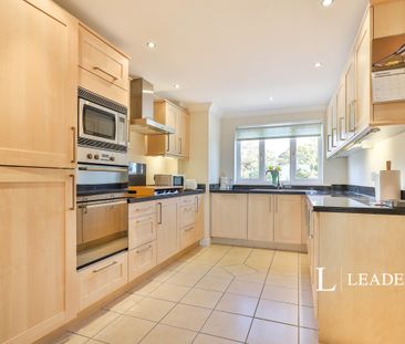 2 bedroom apartment to rent Berrington, 74 Becton Lane, New Milton,... - Photo 2